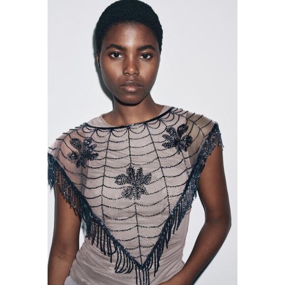 ZARA CAPE WITH BEADED EMBROIDERY - Picture 2 of 5